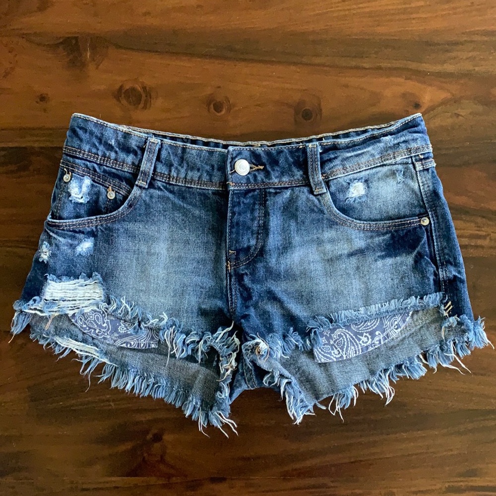ZARA Distressed Denim Jean Shorts